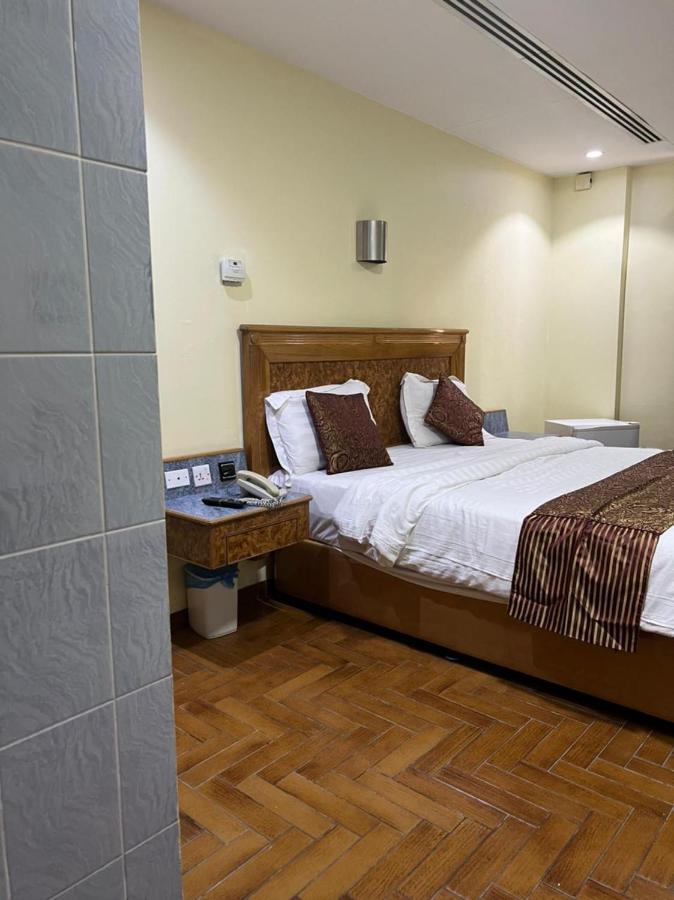 Mansour Plaza Hotel Apartments Dammam Exterior photo